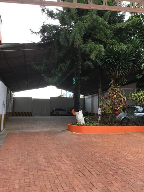 Hotel Emperador Barbosa  Exterior photo